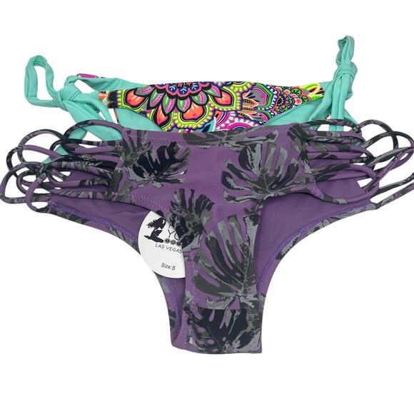 Forever Young Bikini Bottoms Lot of 2 - Women's Small - Picture 4 of 8